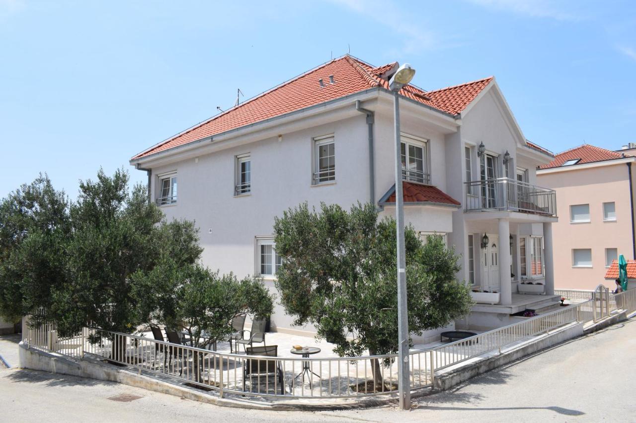 Апартаменты Omis Dream House Blue Sky Экстерьер фото