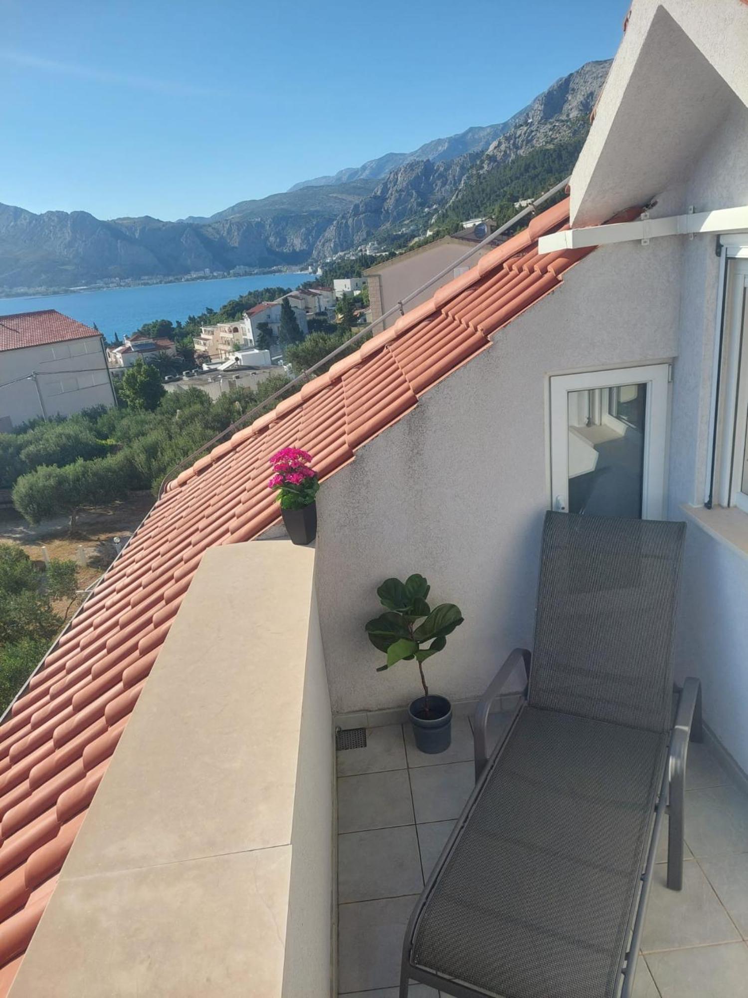 Апартаменты Omis Dream House Blue Sky Экстерьер фото